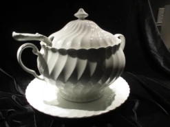 1950s Johnson Brothers Regency Soup Tureen With Ladle And Under Plate 20 1950s Johnson Brothers Regency Soup Tureen With Ladle And Under Plate -Lenox Shop 1950s johnson brothers regency soup tureen with ladle and under plate 5919