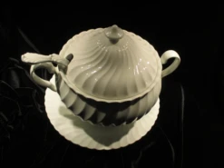 1950s Johnson Brothers Regency Soup Tureen With Ladle And Under Plate 19 1950s Johnson Brothers Regency Soup Tureen With Ladle And Under Plate -Lenox Shop 1950s johnson brothers regency soup tureen with ladle and under plate 7565