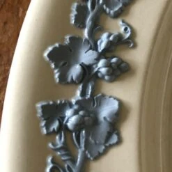 1950s Wedgwood Embossed Queensware Lavender On Cream Chop Plate 19 1950s Wedgwood Embossed Queensware Lavender On Cream Chop Plate -Lenox Shop 1950s wedgwood embossed queensware lavender on cream chop plate 2689