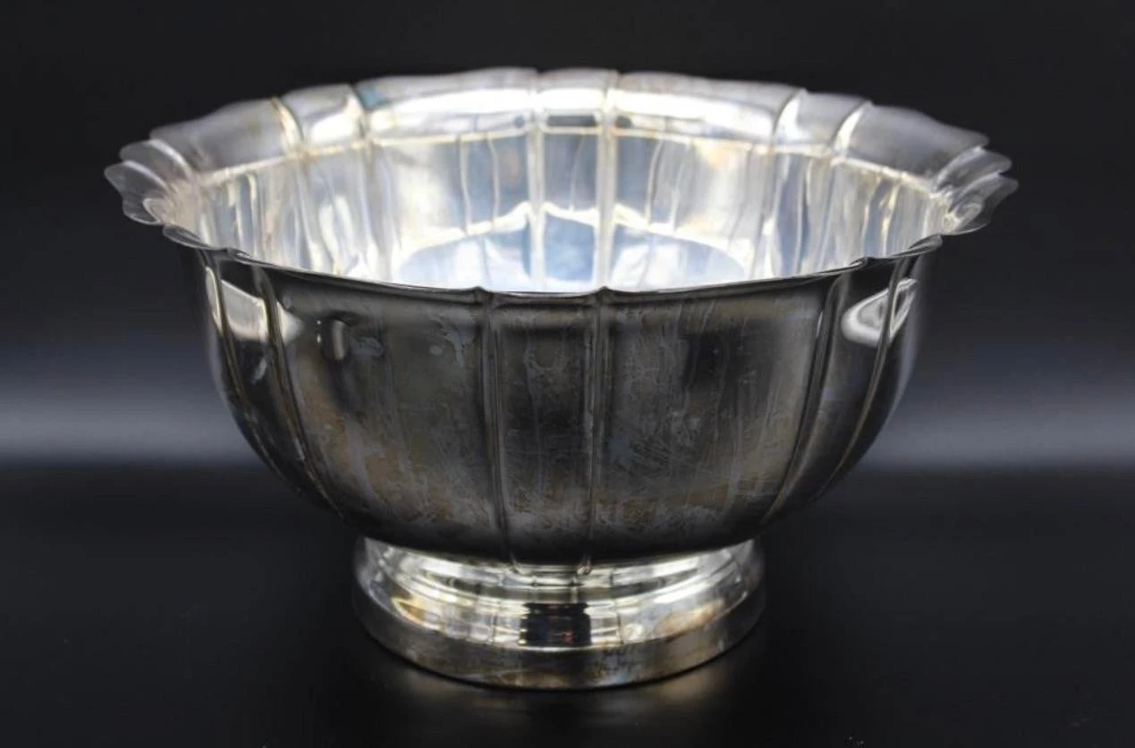 1960’s American Silverplate Punchbowl Set- 14 Pieces 4 1960’s American Silverplate Punchbowl Set- 14 Pieces - Image 2