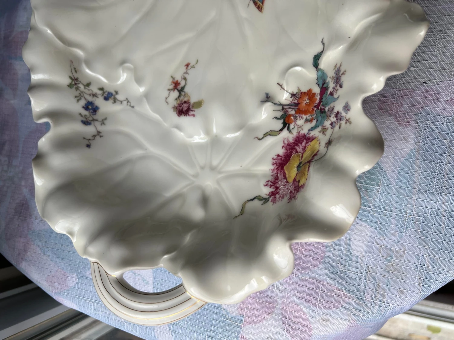1970s Signed Haviland Limoges France Floral Pattern Dishes, 11 Pieces 6 1970s Signed Haviland Limoges France Floral Pattern Dishes, 11 Pieces - Image 4