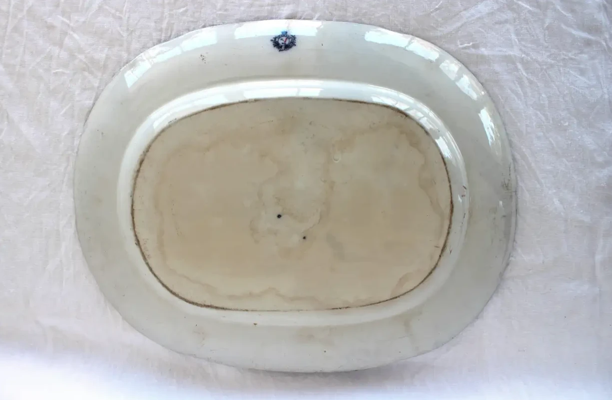 19th Century Large Arabian Pattern Staffordshire Platter 7 19th Century Large Arabian Pattern Staffordshire Platter - Image 5