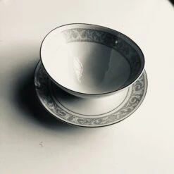 70's Imperial "Whitney " Gravy Boat -Lenox Shop 70s imperial whitney gravy boat 6275