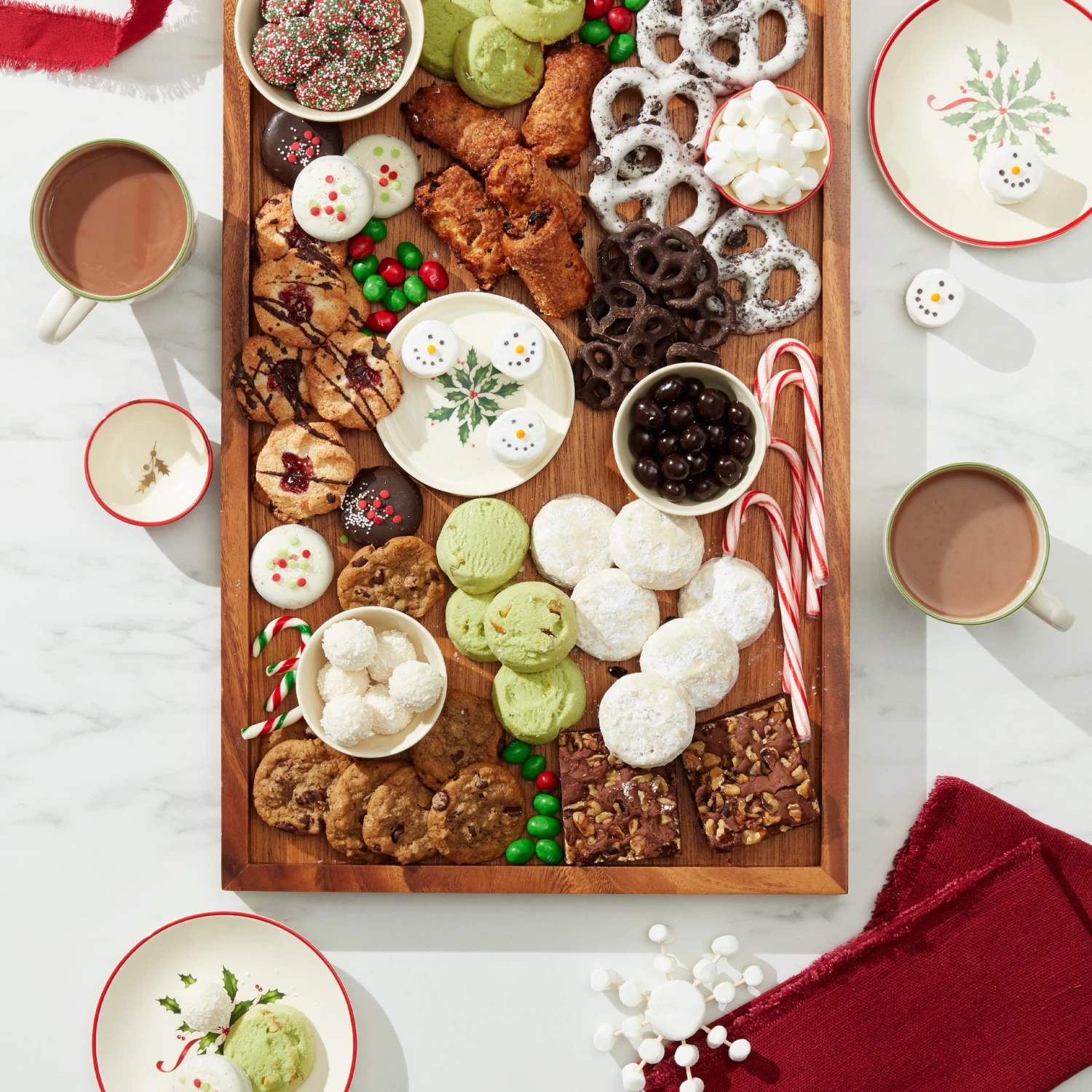 Lenox Holiday Mini Luna 8-Piece Nesting Dinnerware Set 8 Lenox Holiday Mini Luna 8-Piece Nesting Dinnerware Set - Image 6