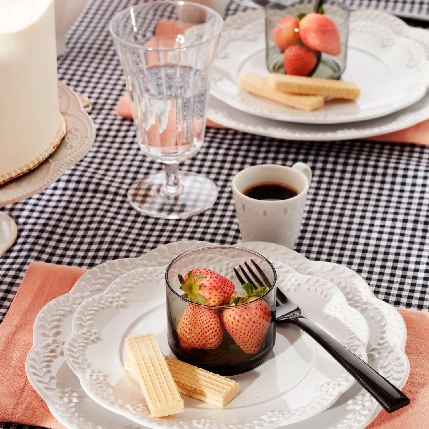 Lenox Chelse Muse Floral 12-Piece Dinnerware Set 8 Lenox Chelse Muse Floral 12-Piece Dinnerware Set - Image 6