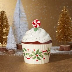 Lenox Hosting The Holidays Bakeshop Cupcake Candy Dish -Lenox Shop 886642 LHOL 23 FEA 1 GG