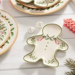 Lenox Holiday Gingerbread Man Accent Plate 9 Lenox Holiday Gingerbread Man Accent Plate -Lenox Shop 887060 w1 769f078b 63b8 4c7a b4a0 47be2ebb8000