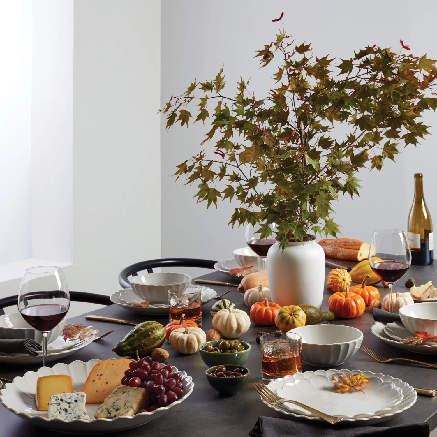 Lenox French Perle Scallop 12-Piece Dinnerware Set 12 Lenox French Perle Scallop 12-Piece Dinnerware Set - Image 10