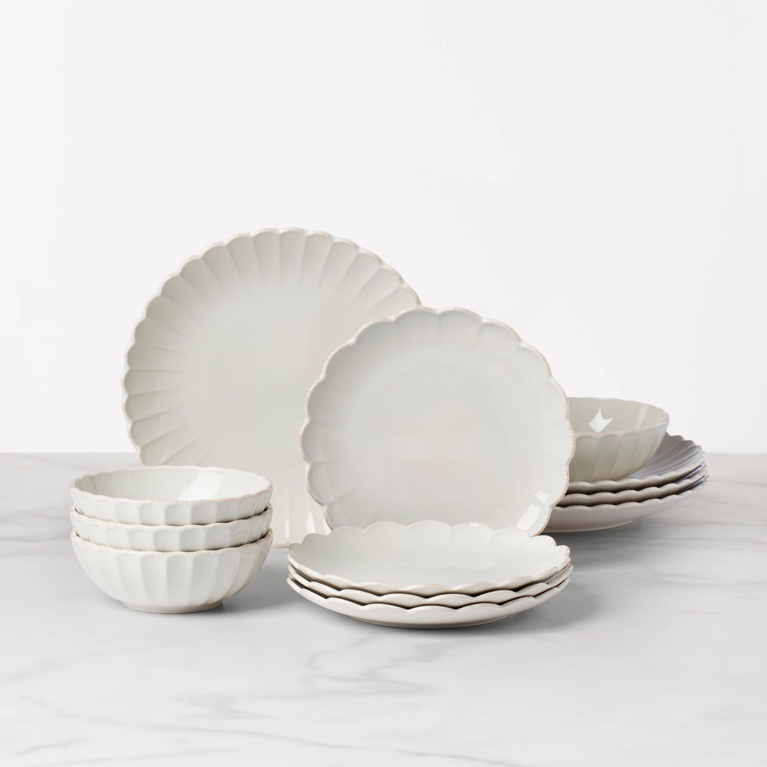 Lenox French Perle Scallop 12-Piece Dinnerware Set 6 Lenox French Perle Scallop 12-Piece Dinnerware Set - Image 4