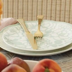 Lenox Butterfly Meadow Cottage 12-Piece Dinnerware Set 34 Lenox Butterfly Meadow Cottage 12-Piece Dinnerware Set -Lenox Shop 894087 894088 877880 894252 LNP S22 FEA 1 7094d6e8 b5db 4871 837b bed19c6c2948