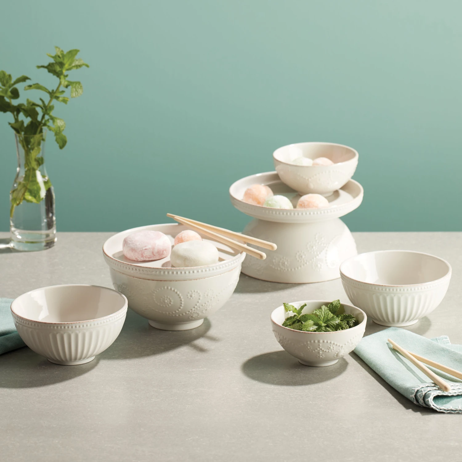 Lenox French Perle Luna 8-Piece Nesting Dinnerware Set 8 Lenox French Perle Luna 8-Piece Nesting Dinnerware Set - Image 6