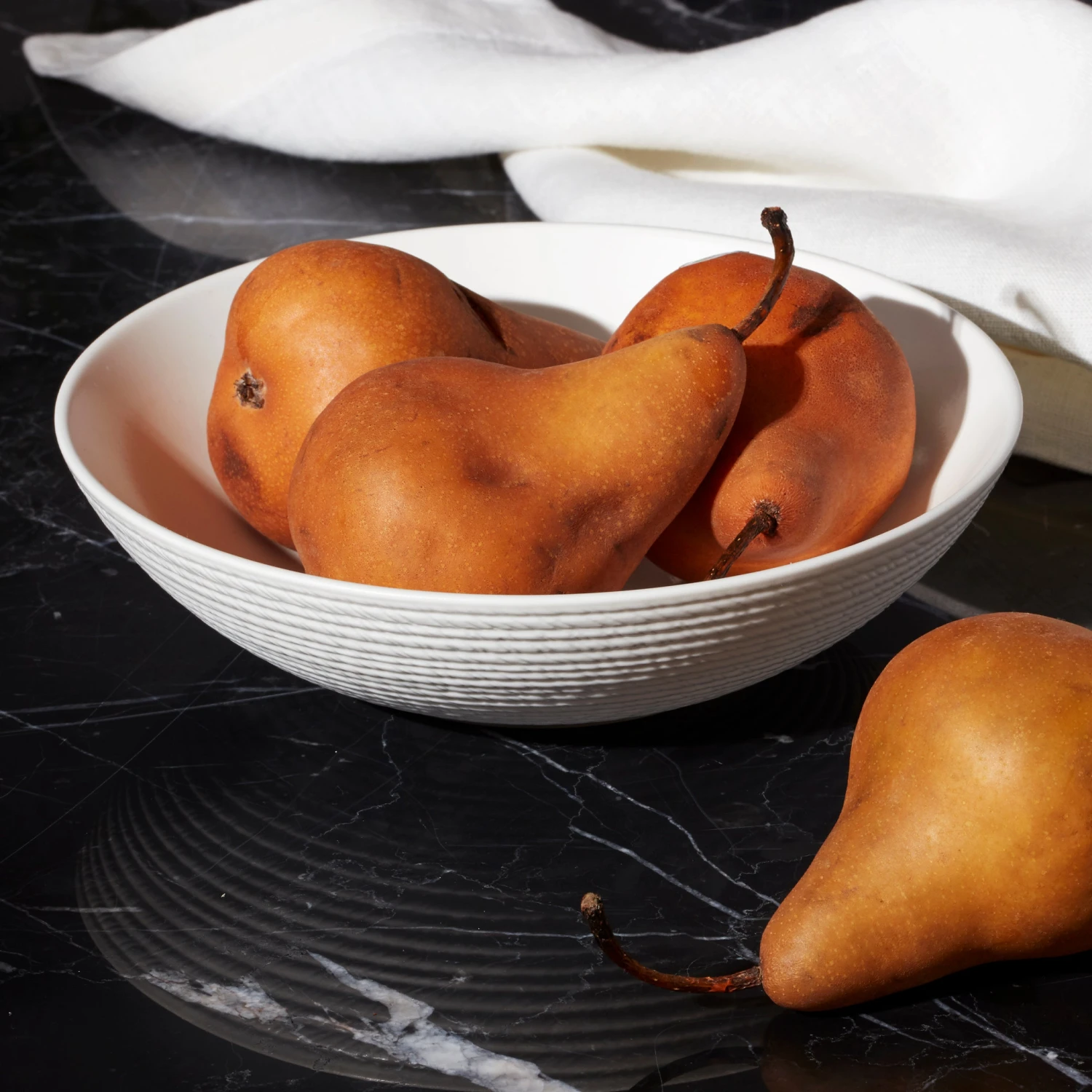 Lenox LX Collective White Serving Bowl 5 Lenox LX Collective White Serving Bowl - Image 3