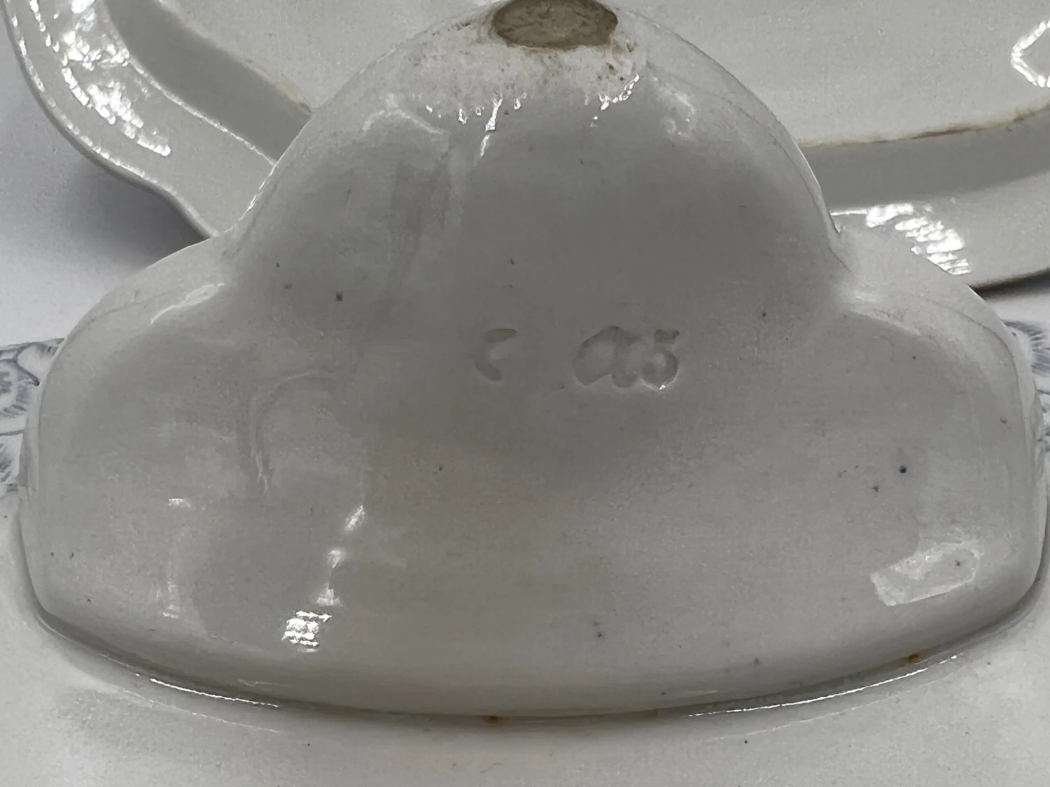 Antique Royal Worcester Elephant Handled Elephant Botanical Tureen 15.5” - 1890 11 Antique Royal Worcester Elephant Handled Elephant Botanical Tureen 15.5” - 1890 - Image 9