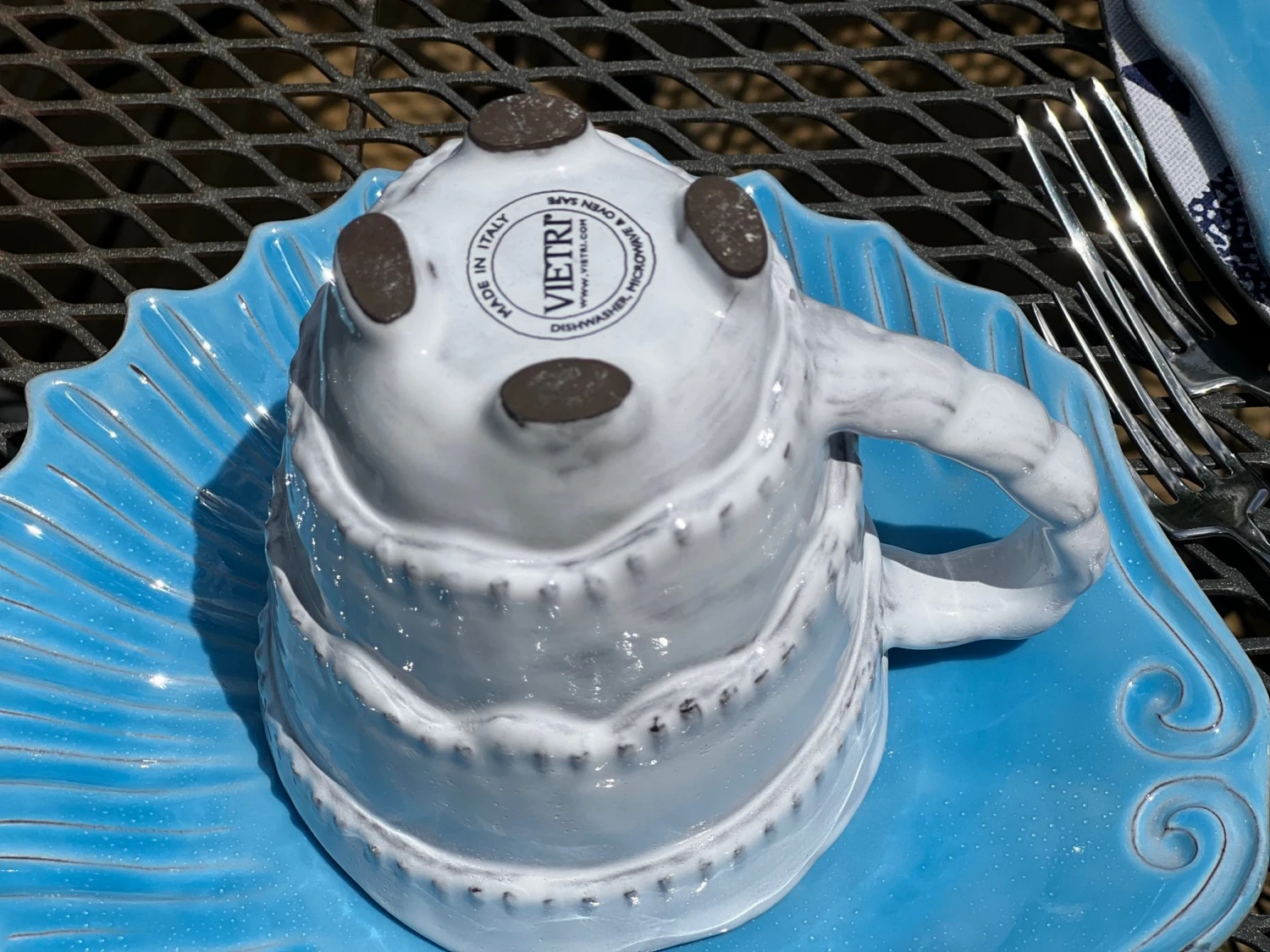 Early 21st Century Vietri "Incanto Mare" Italian Stoneware Mugs - Set Of 6 6 Early 21st Century Vietri "Incanto Mare" Italian Stoneware Mugs - Set Of 6 - Image 4