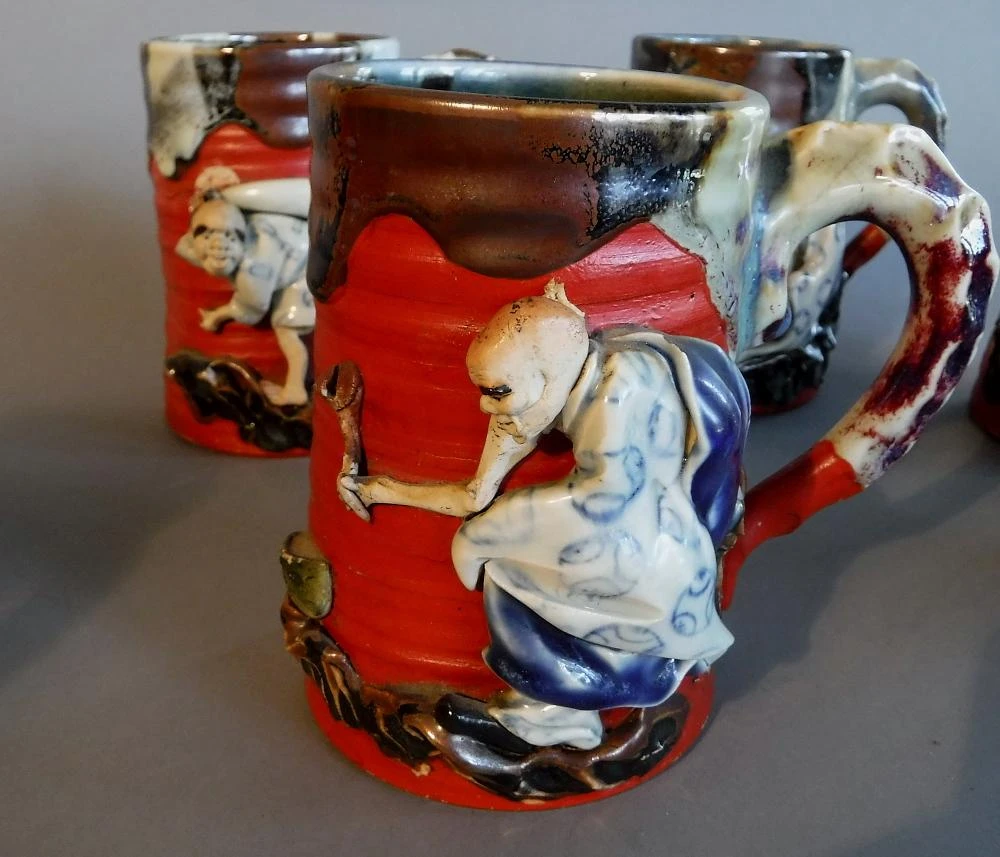 Japanese Sumida Gawa Pottery Tankard And 6 Mugs Artist Signed - 7 Pieces 7 Japanese Sumida Gawa Pottery Tankard And 6 Mugs Artist Signed - 7 Pieces - Image 5