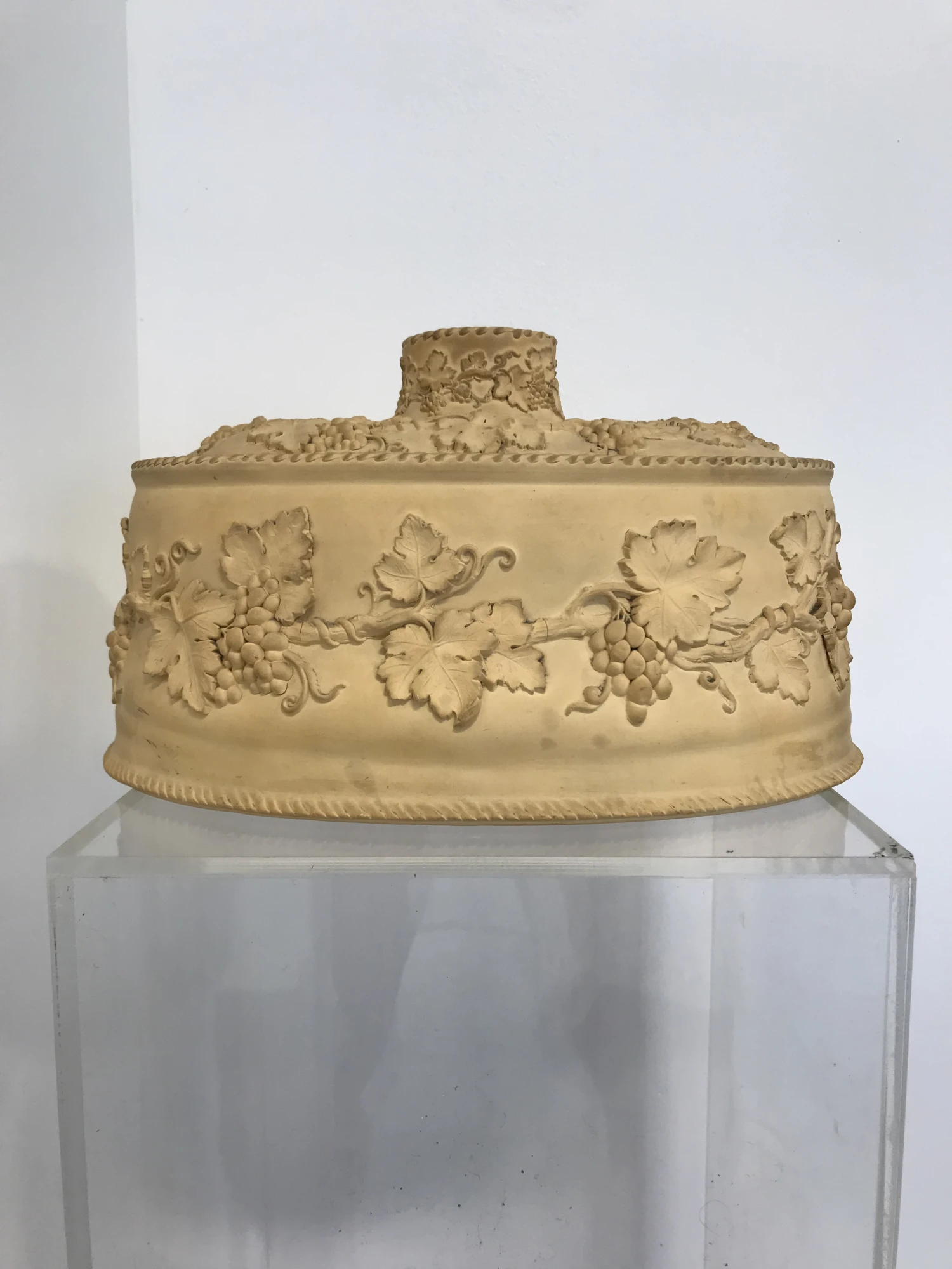 Late 19th Century Large 3pc Antique Wedgwood Caneware Game Pie Dish / Tureen C1870 #4 4 Late 19th Century Large 3pc Antique Wedgwood Caneware Game Pie Dish / Tureen C1870 #4 - Image 2