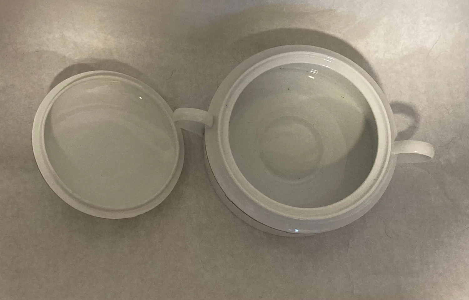 Late 20th Century Mikasa Fine China Midnight Pattern L5545 Bijoux Round Covered Casserole 8 Late 20th Century Mikasa Fine China Midnight Pattern L5545 Bijoux Round Covered Casserole - Image 6