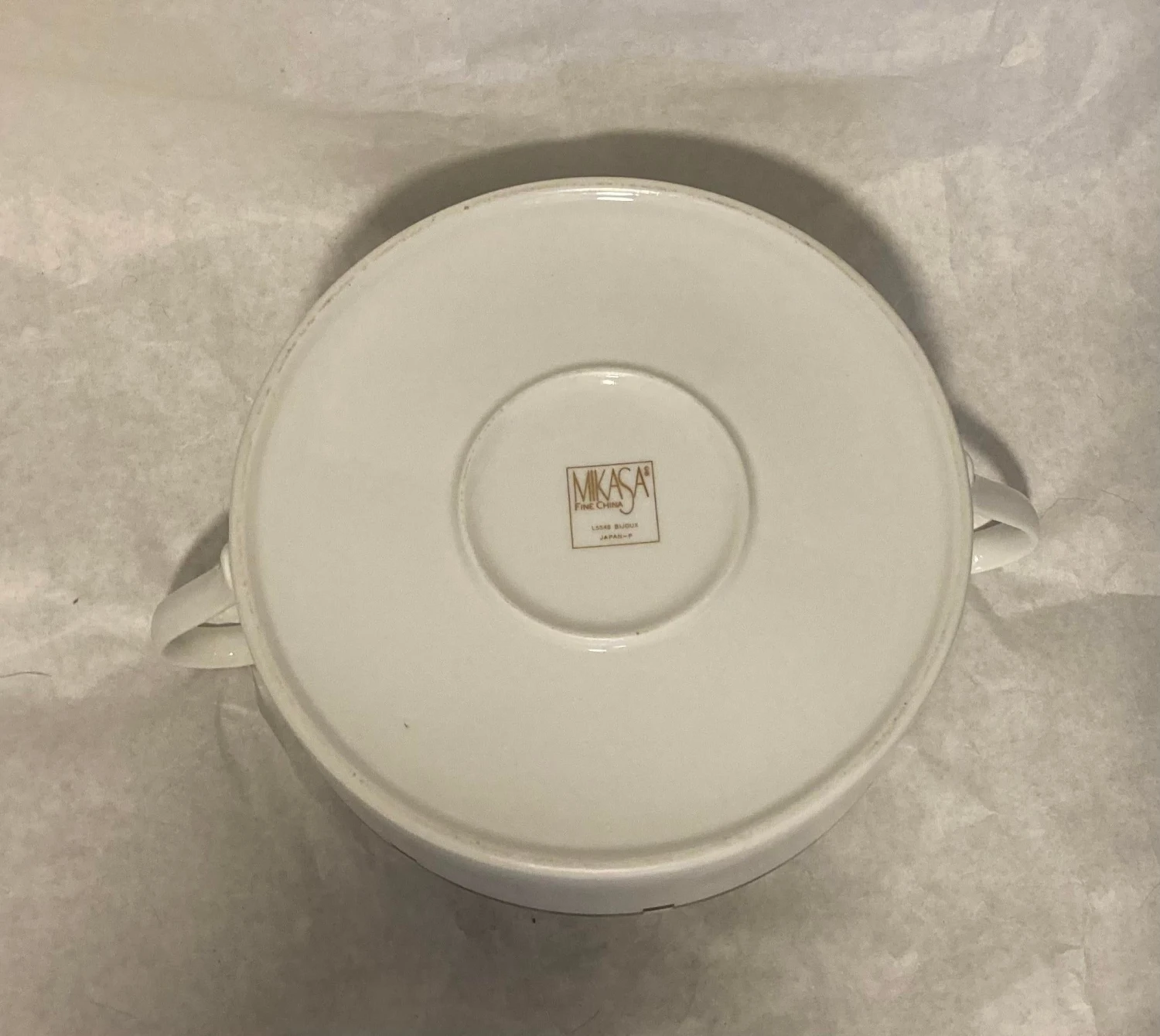 Late 20th Century Mikasa Fine China Midnight Pattern L5545 Bijoux Round Covered Casserole 7 Late 20th Century Mikasa Fine China Midnight Pattern L5545 Bijoux Round Covered Casserole - Image 5