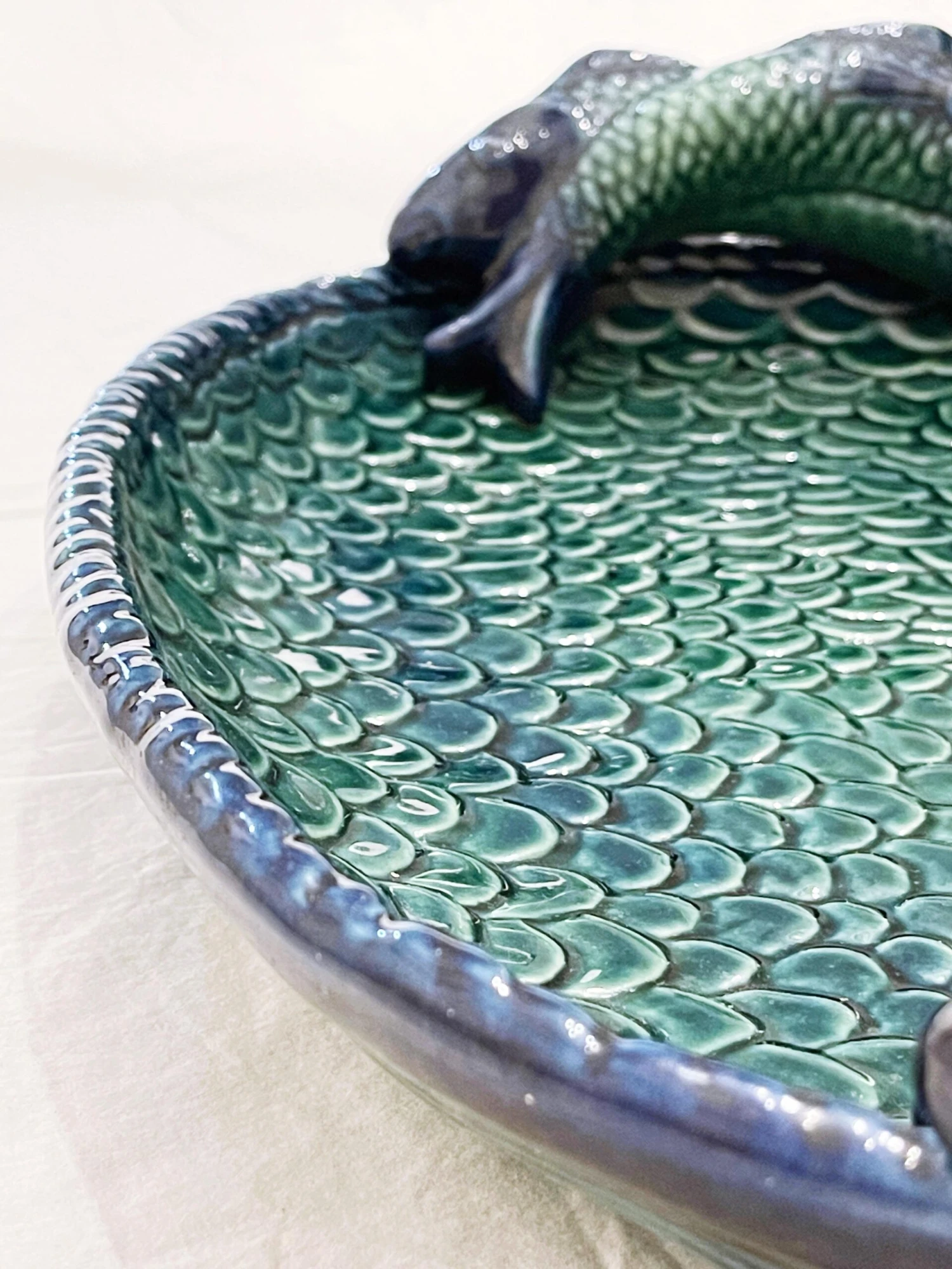Late 20th Century Verdigris Serving Platter With Scale And Fish Motif 12 Late 20th Century Verdigris Serving Platter With Scale And Fish Motif - Image 10