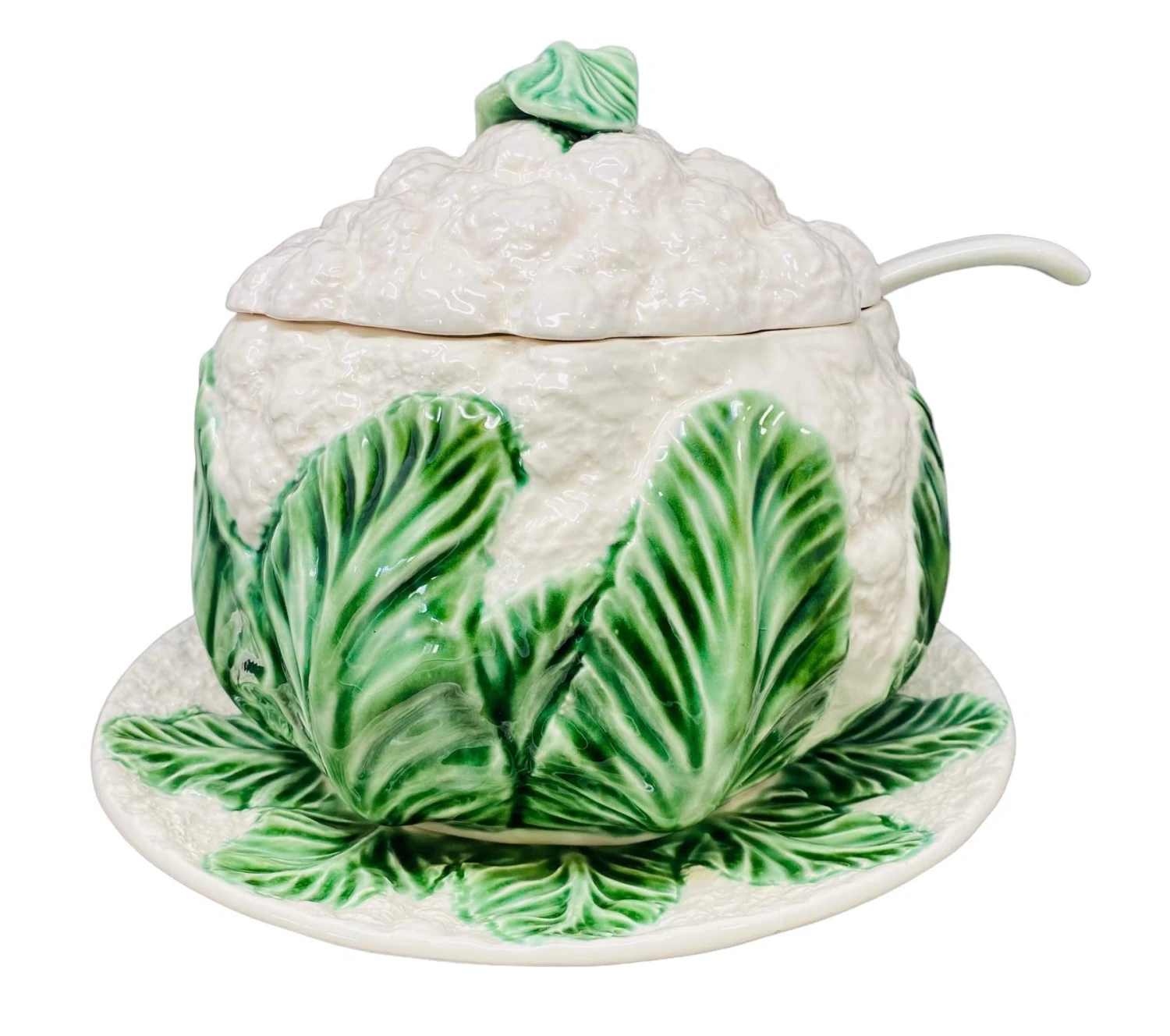 Mid-20th Century Hand-Painted Majolica Ceramic Cauliflower Soup Tureen Made In Portugal A Set Of 4 5 Mid-20th Century Hand-Painted Majolica Ceramic Cauliflower Soup Tureen Made In Portugal A Set Of 4 - Image 3