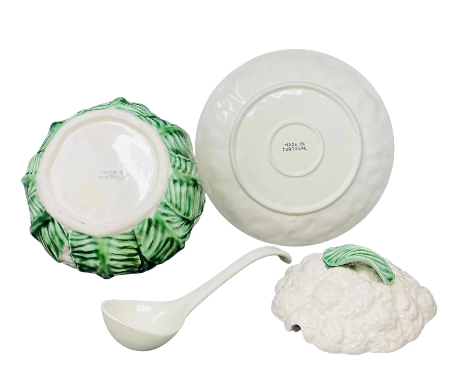 Mid-20th Century Hand-Painted Majolica Ceramic Cauliflower Soup Tureen Made In Portugal A Set Of 4 11 Mid-20th Century Hand-Painted Majolica Ceramic Cauliflower Soup Tureen Made In Portugal A Set Of 4 - Image 9