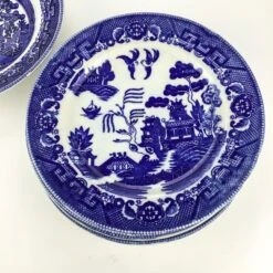 Set Of 5 Vintage Willow Pattern Dishes -Lenox Shop set of 5 vintage willow pattern dishes 9756