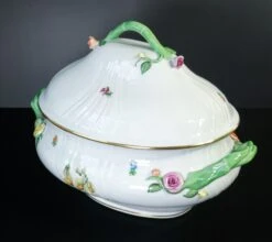 Tureen From Herend For Candida Tupini, 1960s -Lenox Shop tureen from herend for candida tupini 1960s 9485