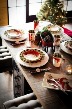 VIETRI Old St. Nick Assorted Mugs - Set Of 4 -Lenox Shop vietri old st nick assorted mugs set of 4 3595