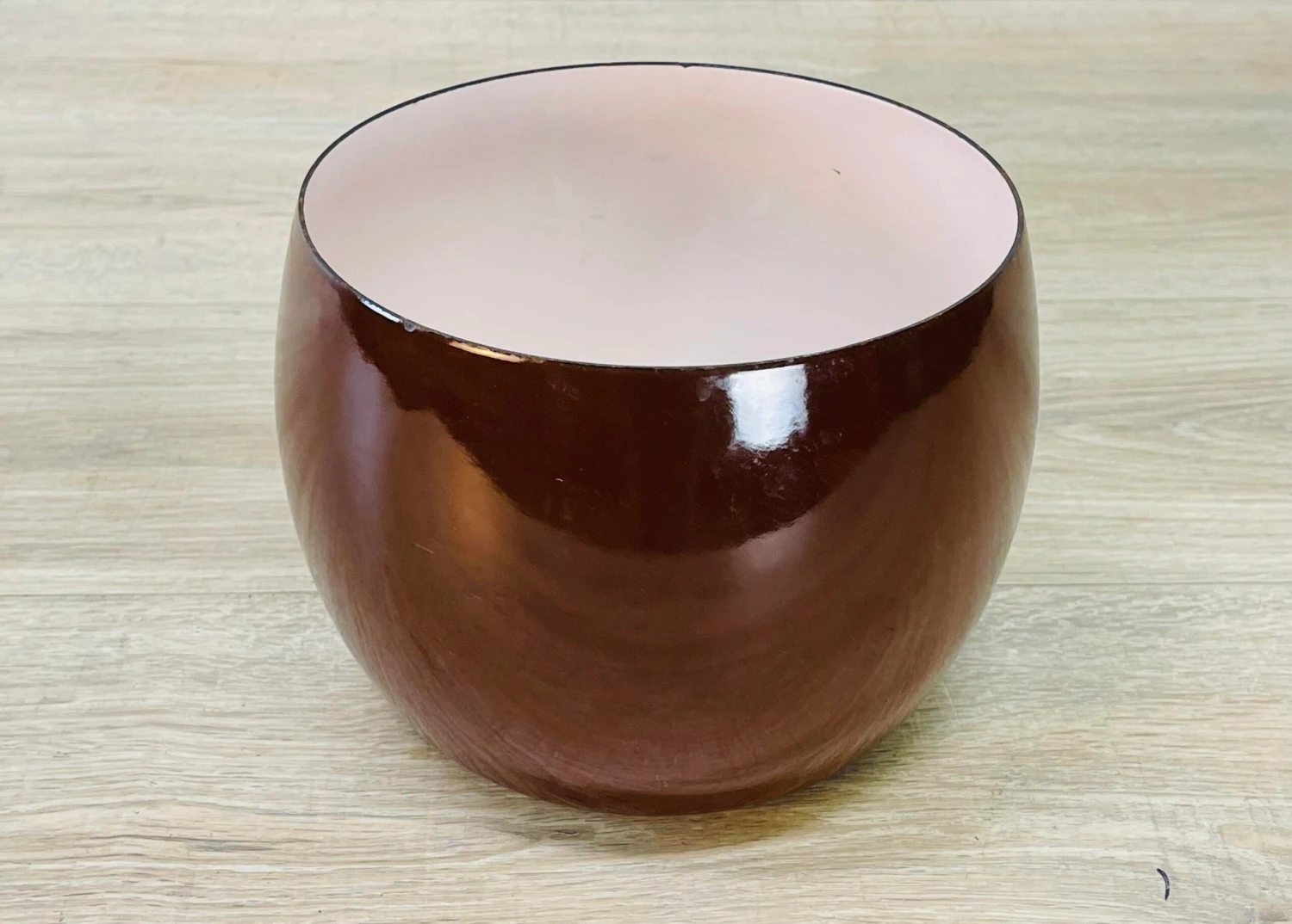 Vintage 1960s Dansk Denmark Round Enamel Bowl 4 Vintage 1960s Dansk Denmark Round Enamel Bowl - Image 2