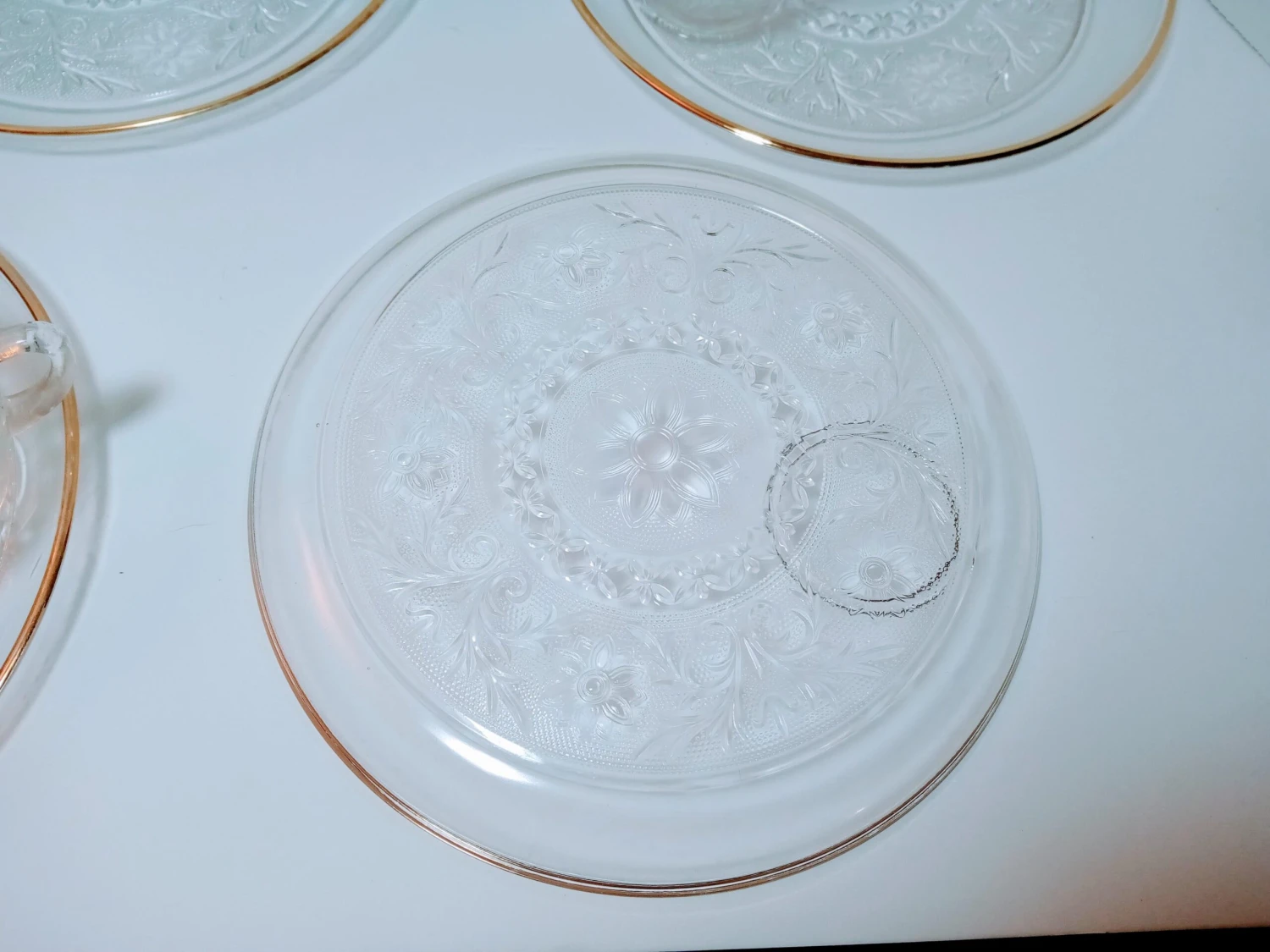 Vintage Anchor Hocking Eight Piece Set Sandwich Clear Snack Plates & Cups 5 Vintage Anchor Hocking Eight Piece Set Sandwich Clear Snack Plates & Cups - Image 3