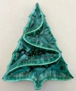 Vintage Atlantic Mold Green And Turquoise Christmas Tree Platter 12 Vintage Atlantic Mold Green And Turquoise Christmas Tree Platter -Lenox Shop vintage atlantic mold green and turquoise christmas tree platter 3369