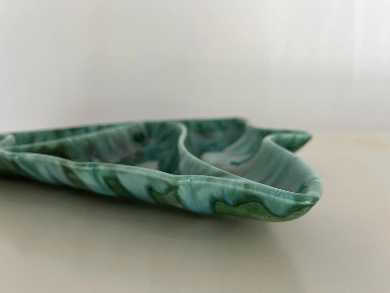 Vintage Atlantic Mold Green And Turquoise Christmas Tree Platter 8 Vintage Atlantic Mold Green And Turquoise Christmas Tree Platter - Image 6