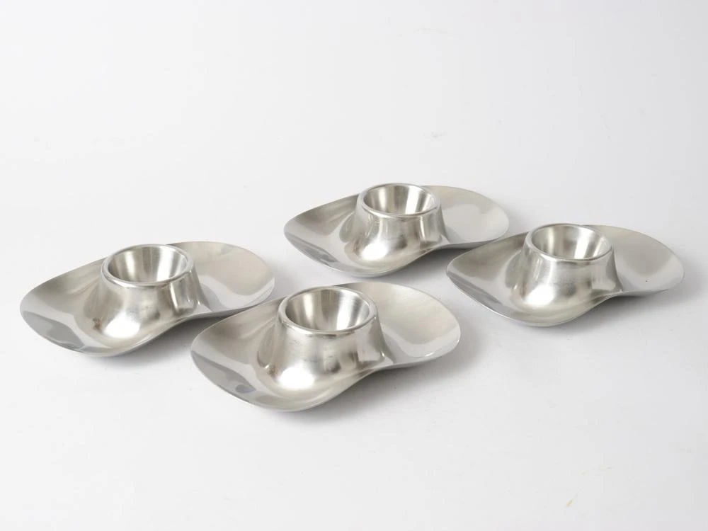 Vintage Egg Cups In Stainless Steel By Wilhelm Wagenfeld For WMF, 1960s, Set Of 4 5 Vintage Egg Cups In Stainless Steel By Wilhelm Wagenfeld For WMF, 1960s, Set Of 4 - Image 3