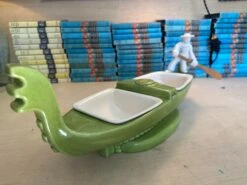 Vintage Green Royal Haeger Mid-Century Gondola Serving Dish For Dips -Lenox Shop vintage green royal haeger mid century gondola serving dish for dips 8293