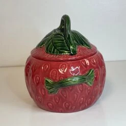 Vintage Majolica Americana Folk Art Strawberry Tureen -Lenox Shop vintage majolica americana folk art strawberry tureen 0841