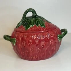 Vintage Majolica Americana Folk Art Strawberry Tureen -Lenox Shop vintage majolica americana folk art strawberry tureen 6042
